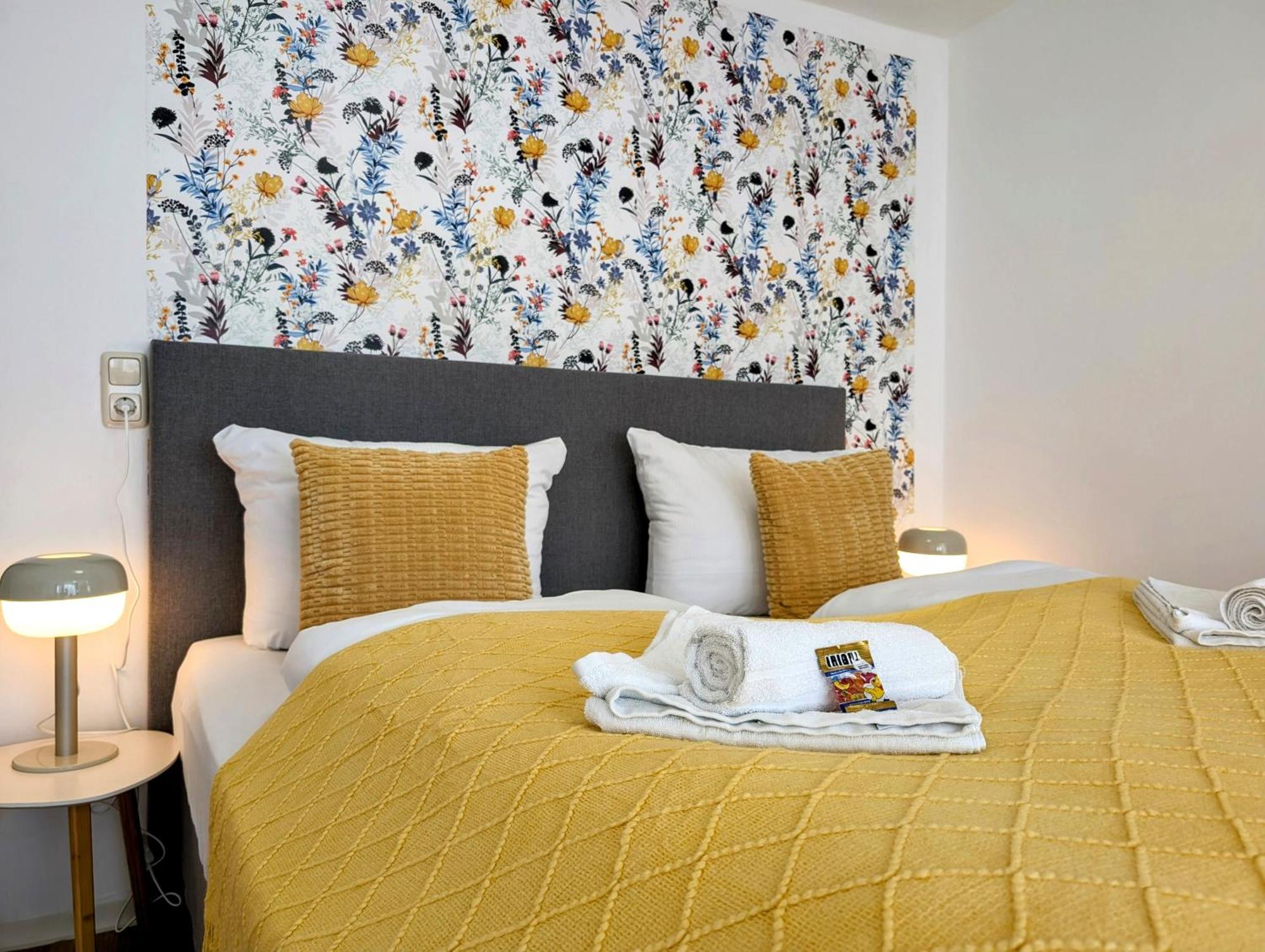 Bohnapartments - Design Suiten Am Markt - Vollausstattung - Wlan - Zentrum Ilmenau Kültér fotó