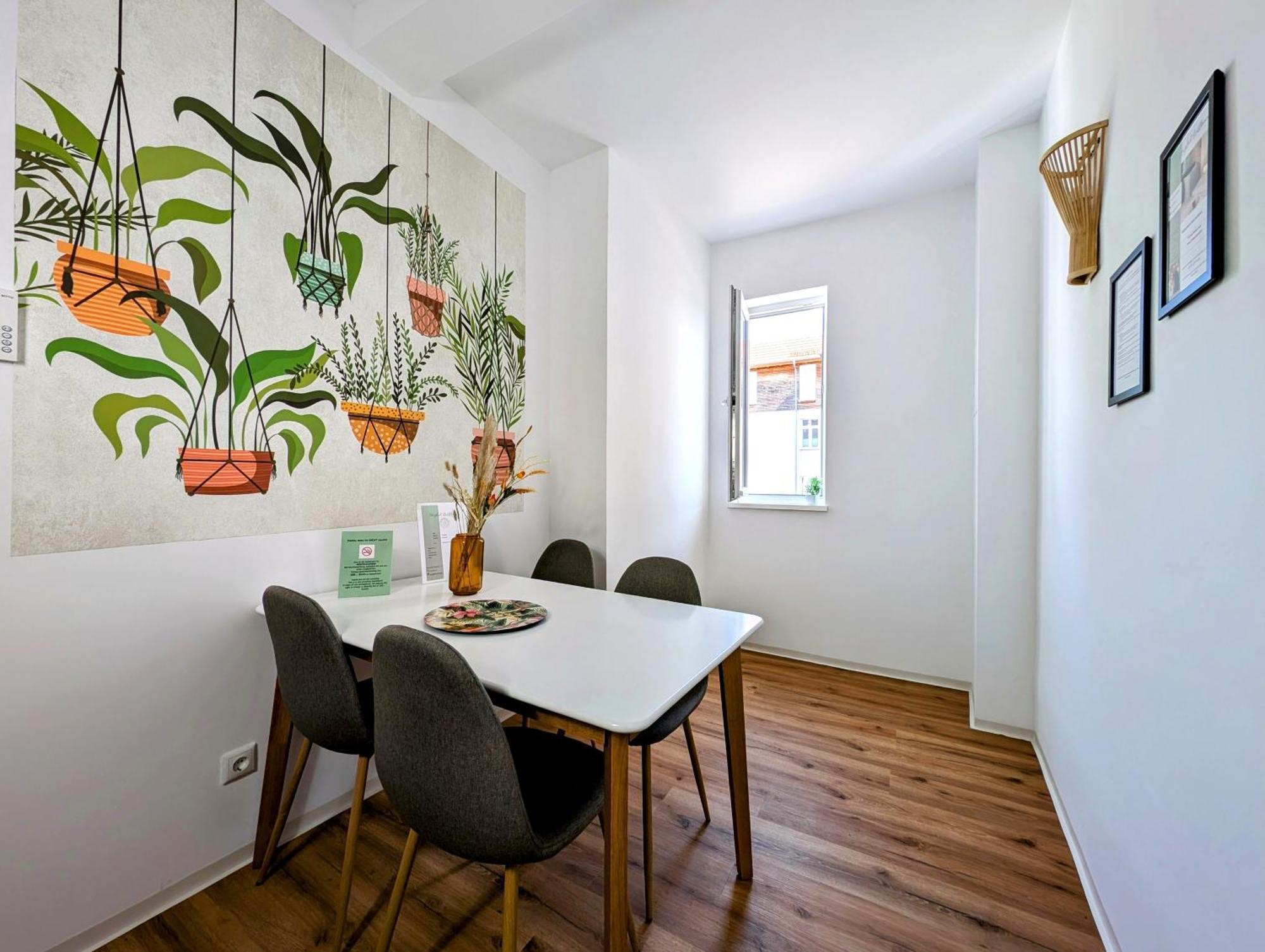 Bohnapartments - Design Suiten Am Markt - Vollausstattung - Wlan - Zentrum Ilmenau Kültér fotó